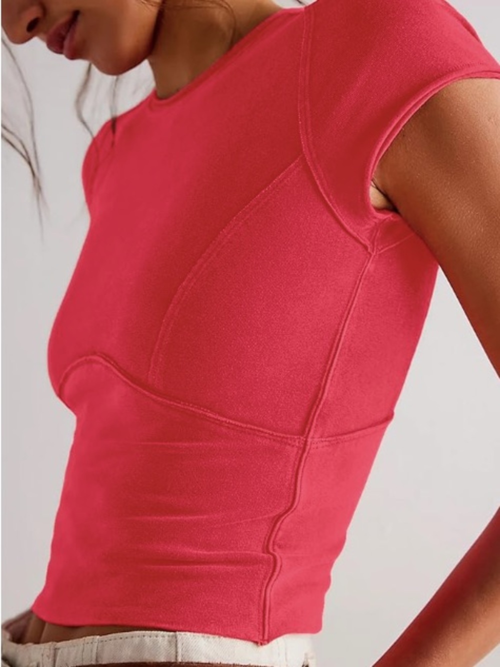 Basic Red Tee / Top - Picture 3 of 8